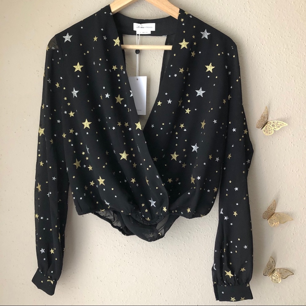 NWT Lovers + Friends Whisper Black Star Top - Picture 2 of 4